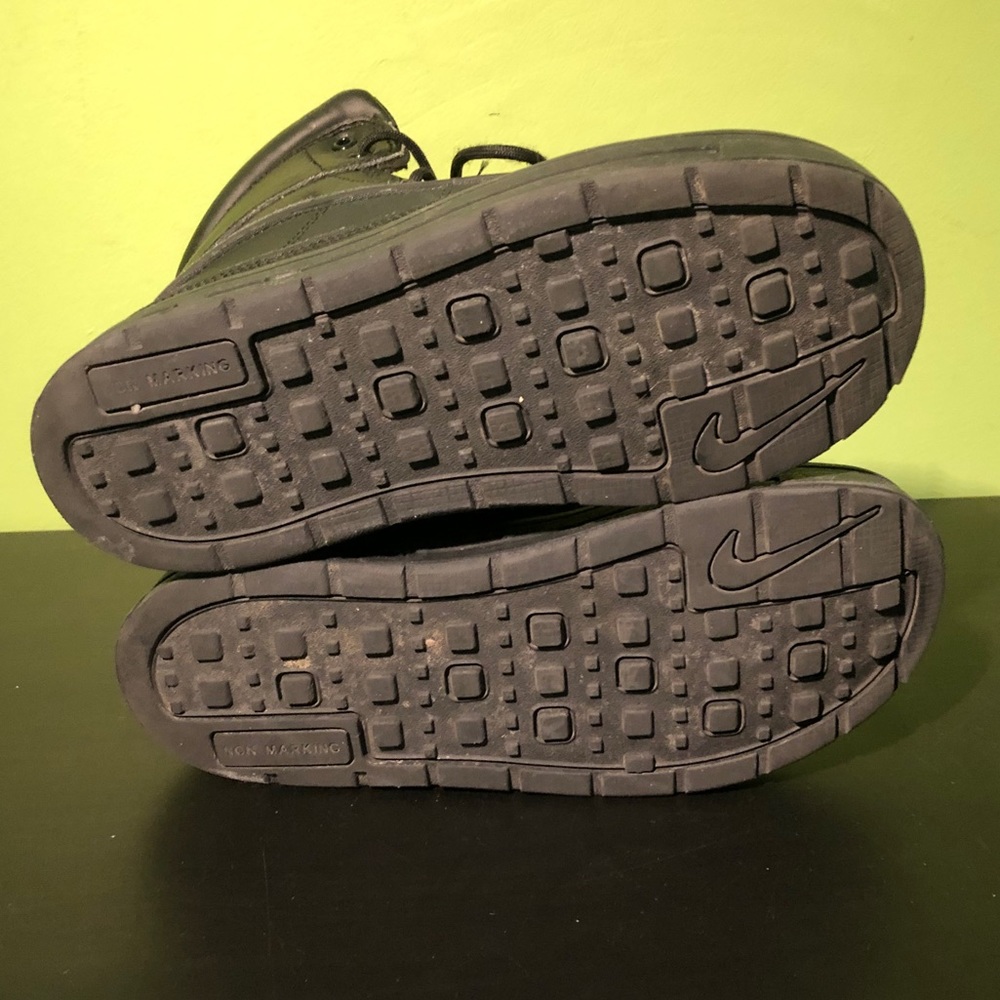 π₯Ύ NIKE ACG WOODSIDE 2 HIGH PS YOUTH BLACK HIKING RAIN WINTER BOOTS π₯Ύ - Picture 6 of 8